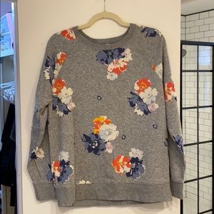 Old Navy crew neck sweatshirt